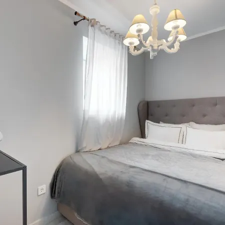 아파트 Saint Andrew Boutique 샌탠드레